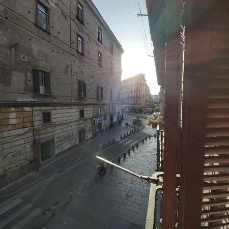 Dormire A Napoli Centro Holiday House Casa Vacanza Ngoại thất bức ảnh