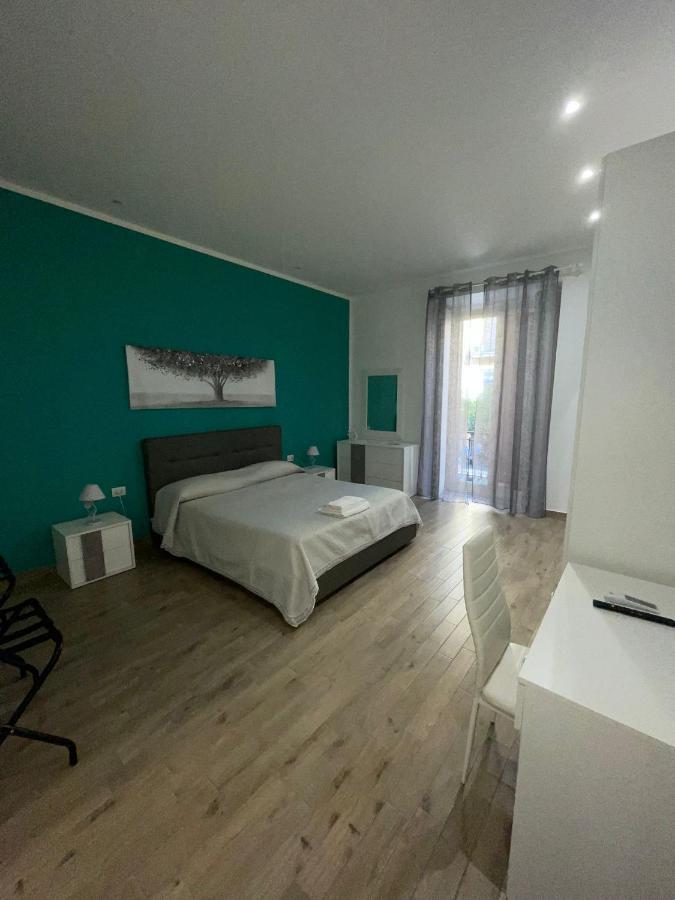 Dormire A Napoli Centro Holiday House Casa Vacanza Ngoại thất bức ảnh
