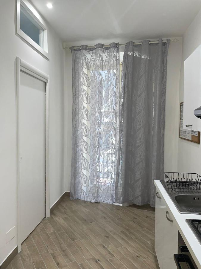 Dormire A Napoli Centro Holiday House Casa Vacanza Ngoại thất bức ảnh